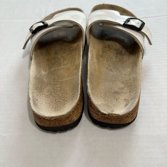 Birkenstock White Patent Leather Sandals - Picture 7 of 9